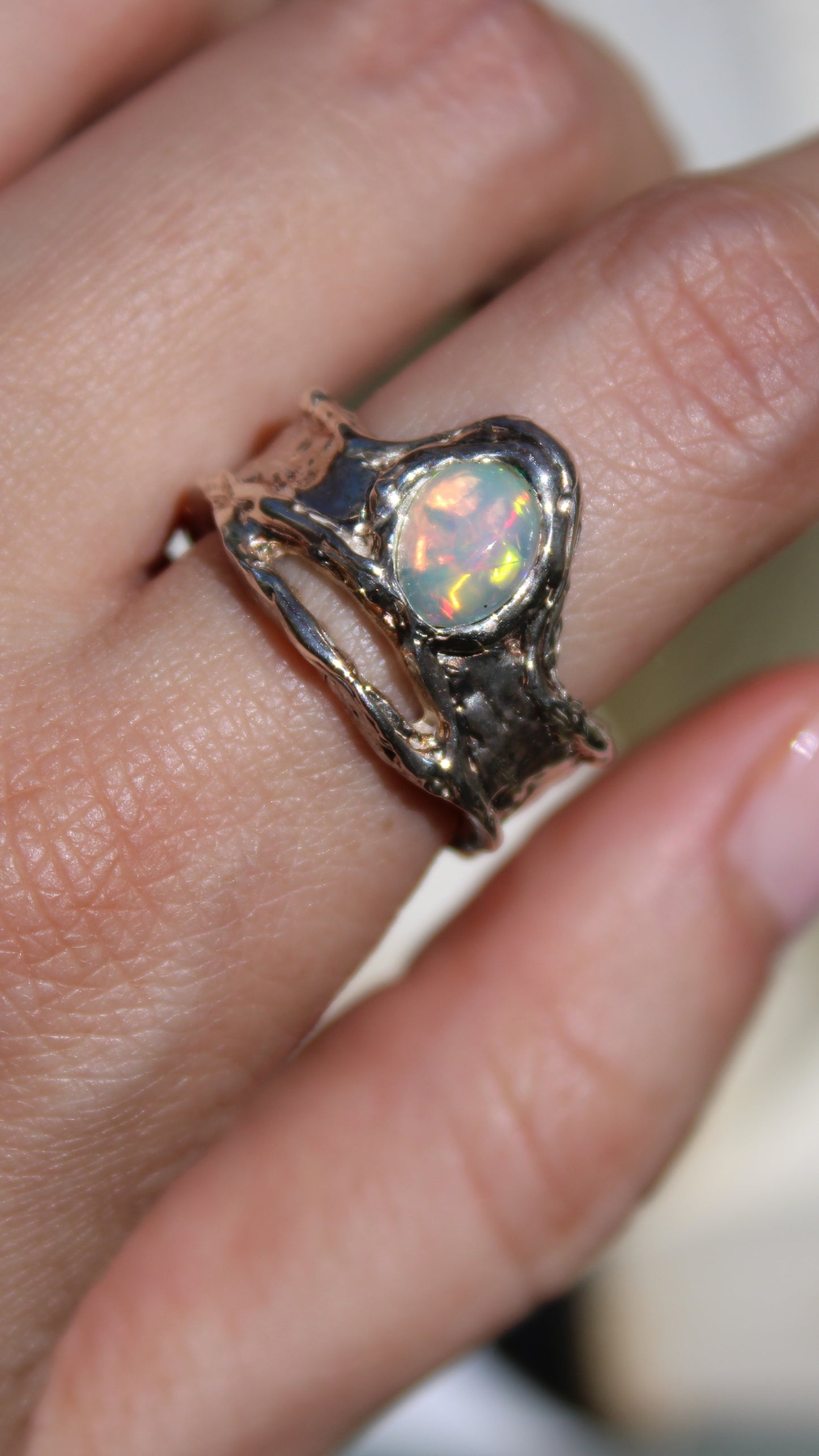 Anillo Ópalo irregular