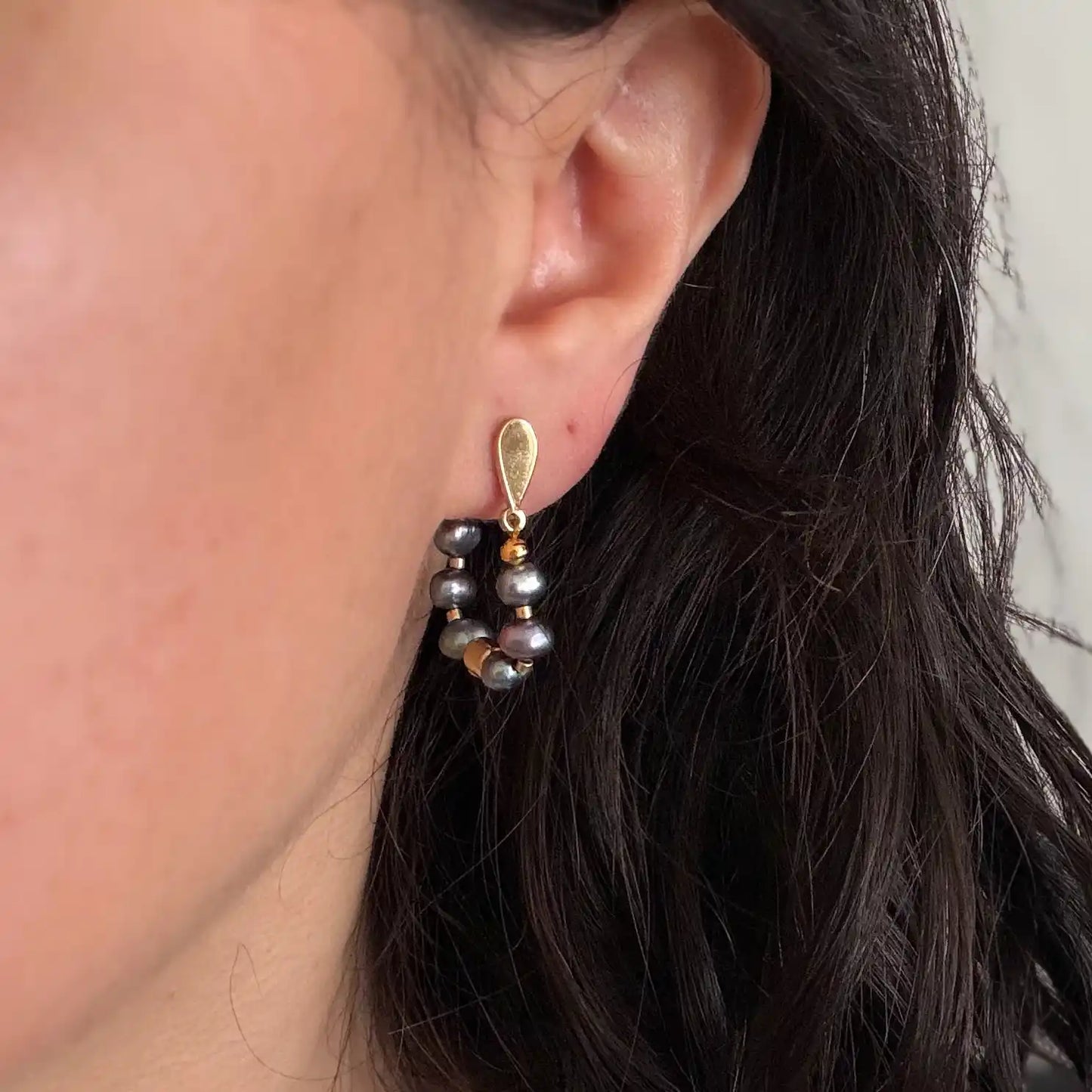 Aretes Marella perlas negras
