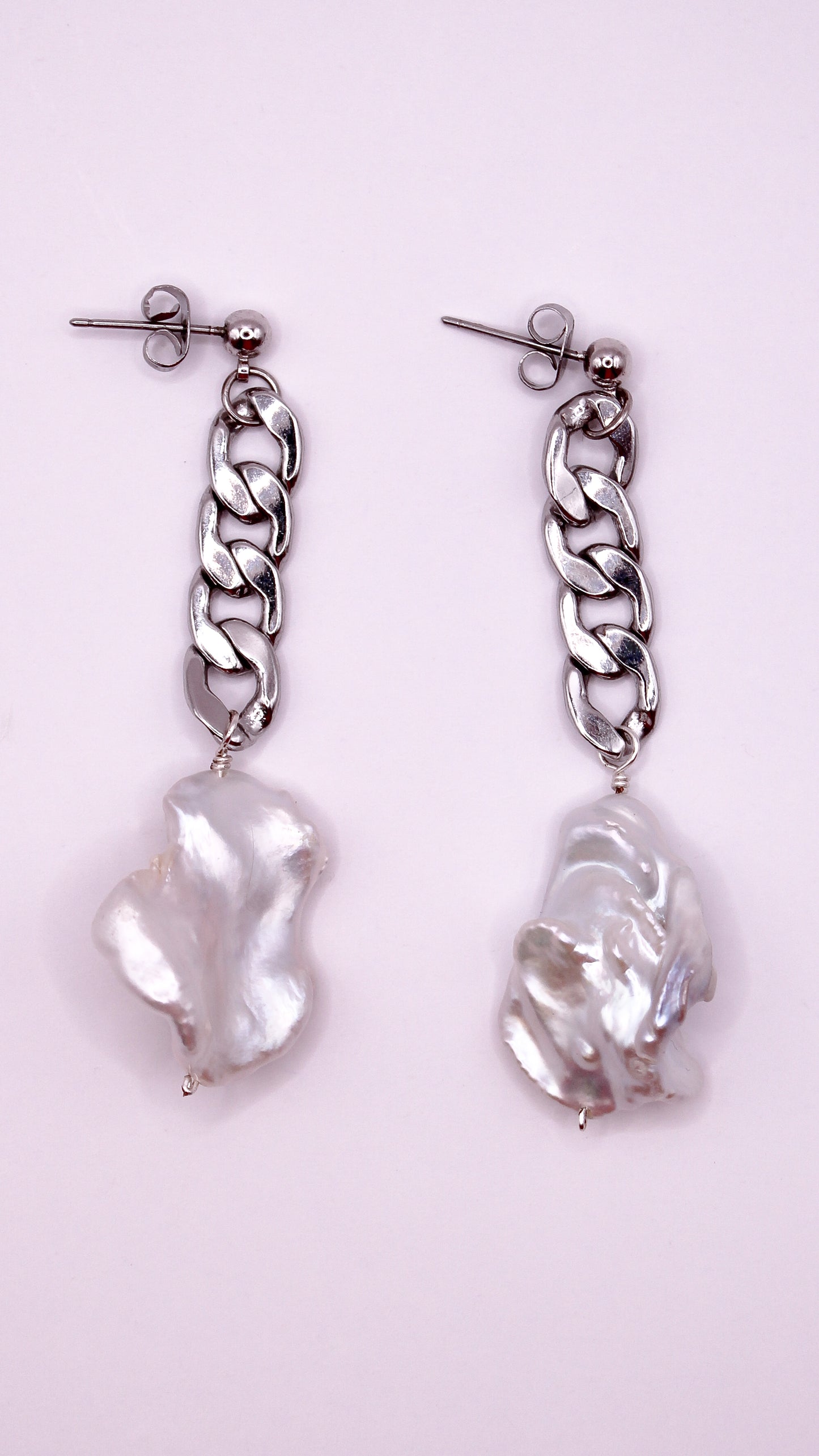 Aretes Isis