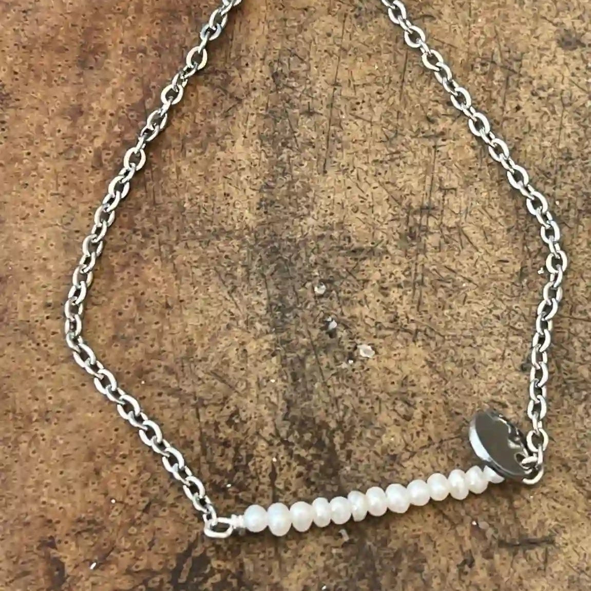 Pulsera Elara con perlas cultivadas y rodio — URi Atelier
