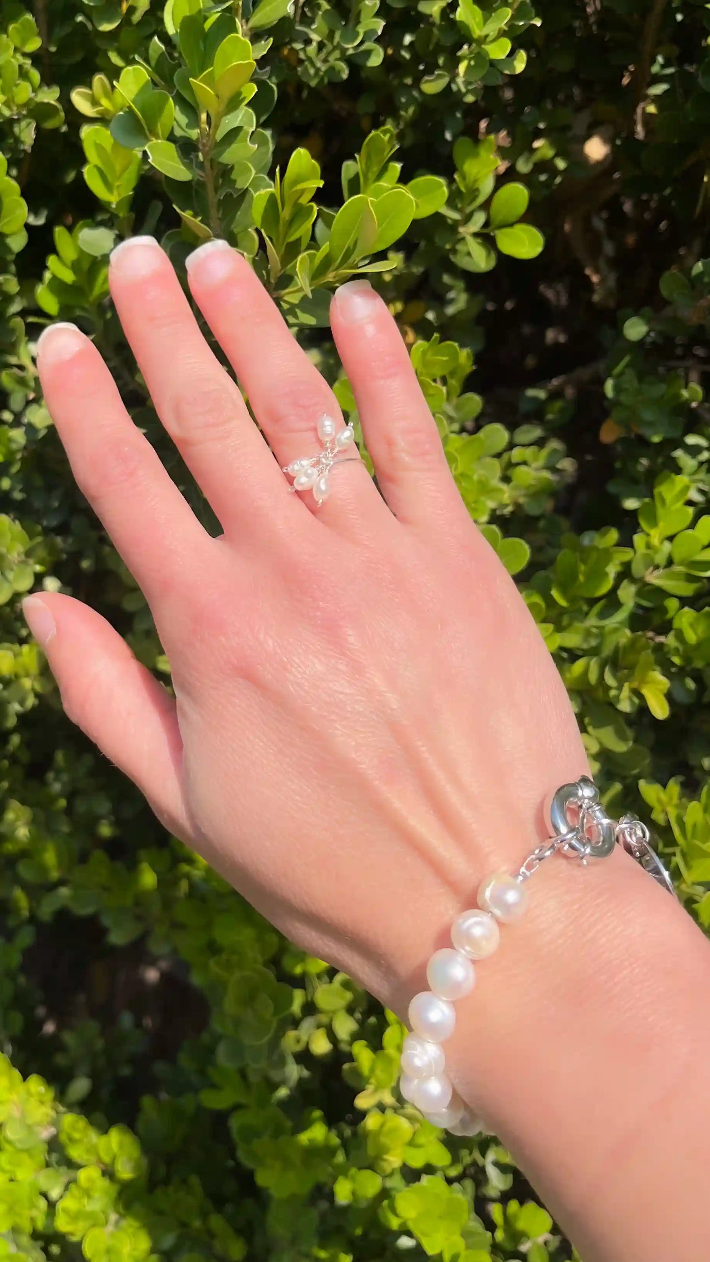 Set Adhara y Nova pulsera y anillo perlas cultivadas rodio — URi Atelier