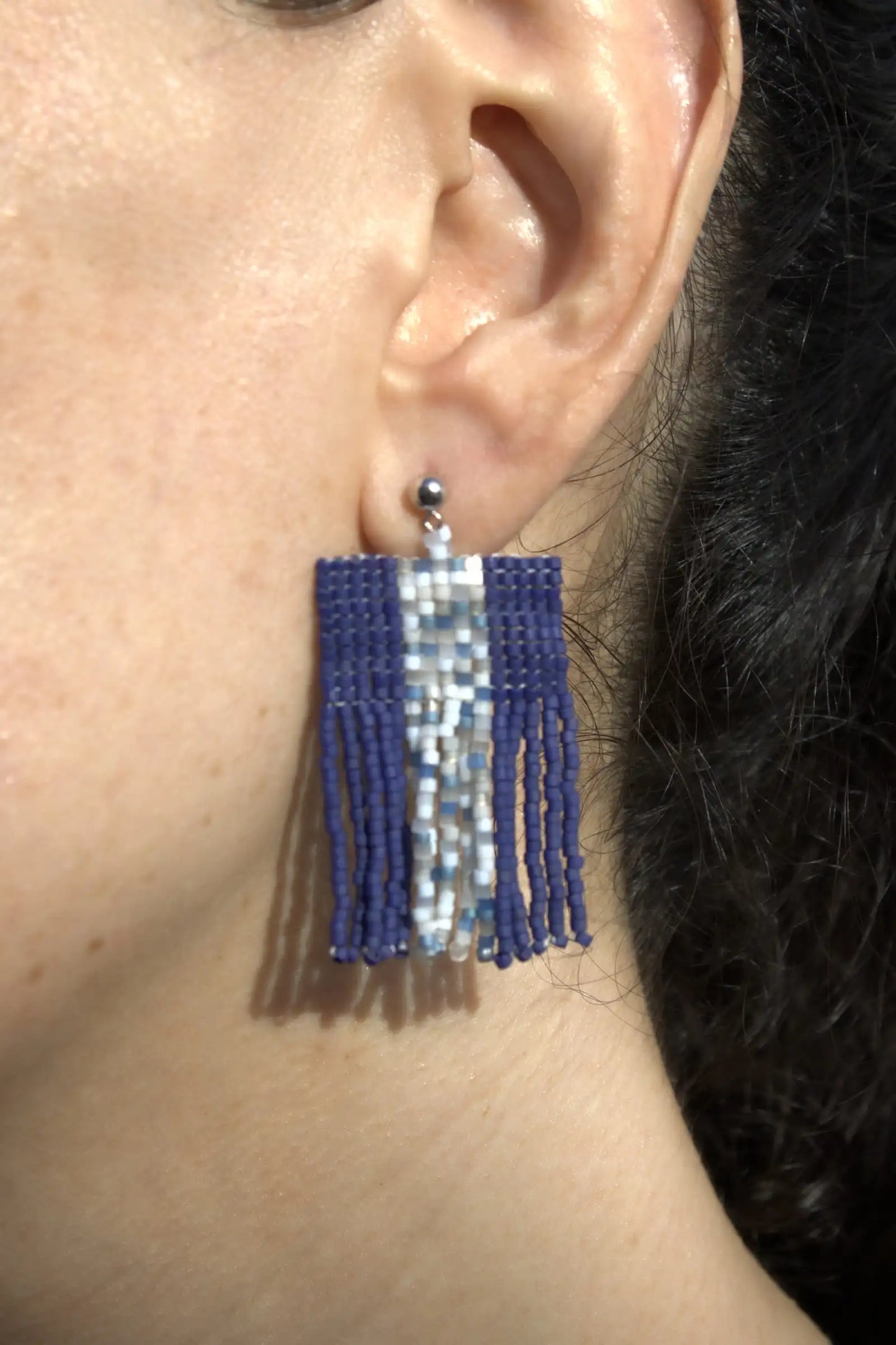 Aretes nocturna con técnica miyuki
