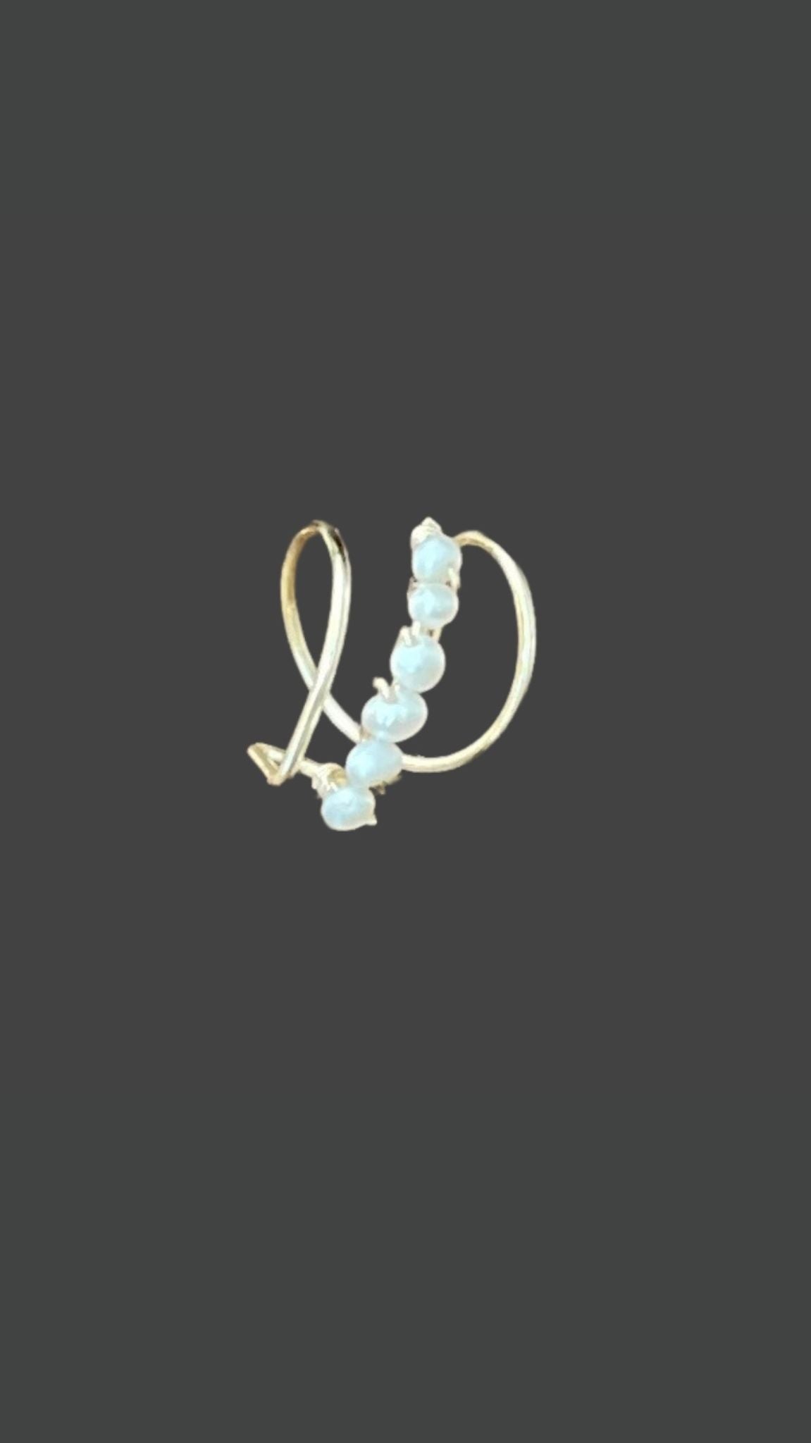 Earcuff de perlas