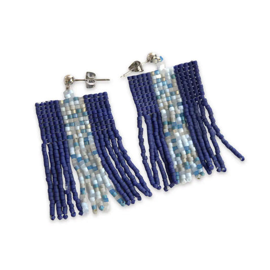 Aretes Nocturna con miyuki cristales japoneses tejidos a mano — URi Atelier