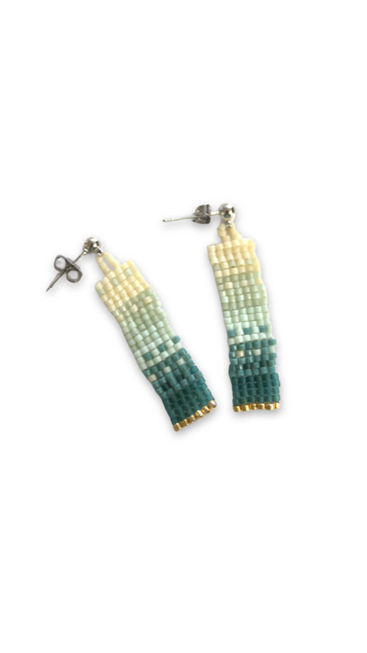aretes artesanales con cuentas miyuki