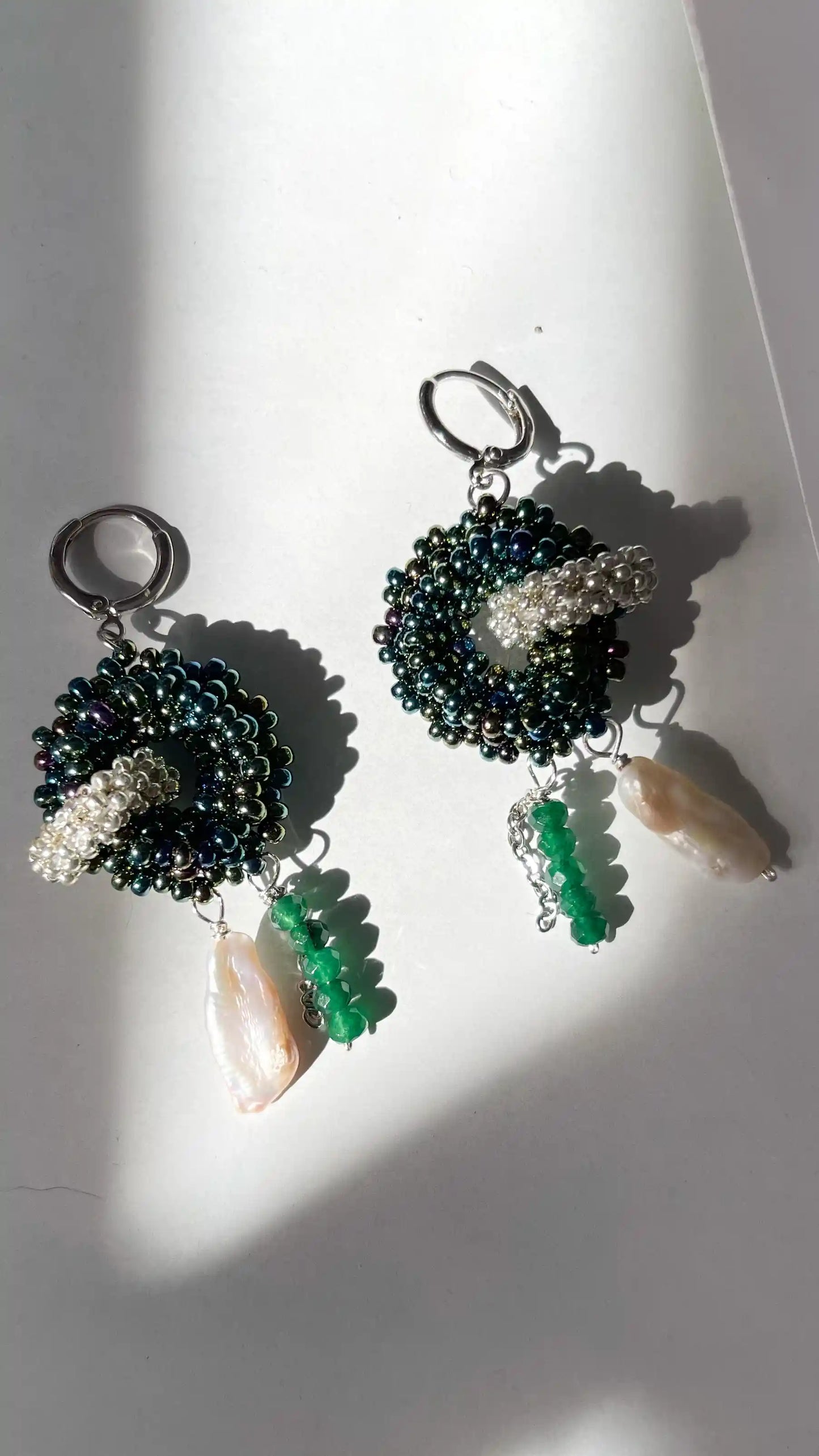 Aretes Aiyana joyería artesanal contemporánea mexicana