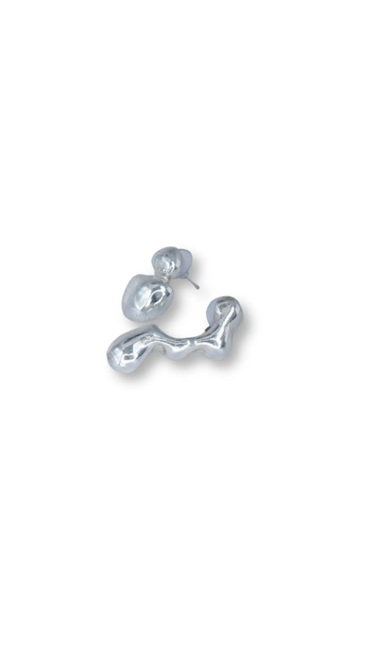 Aretes Aquoria diseño moderno