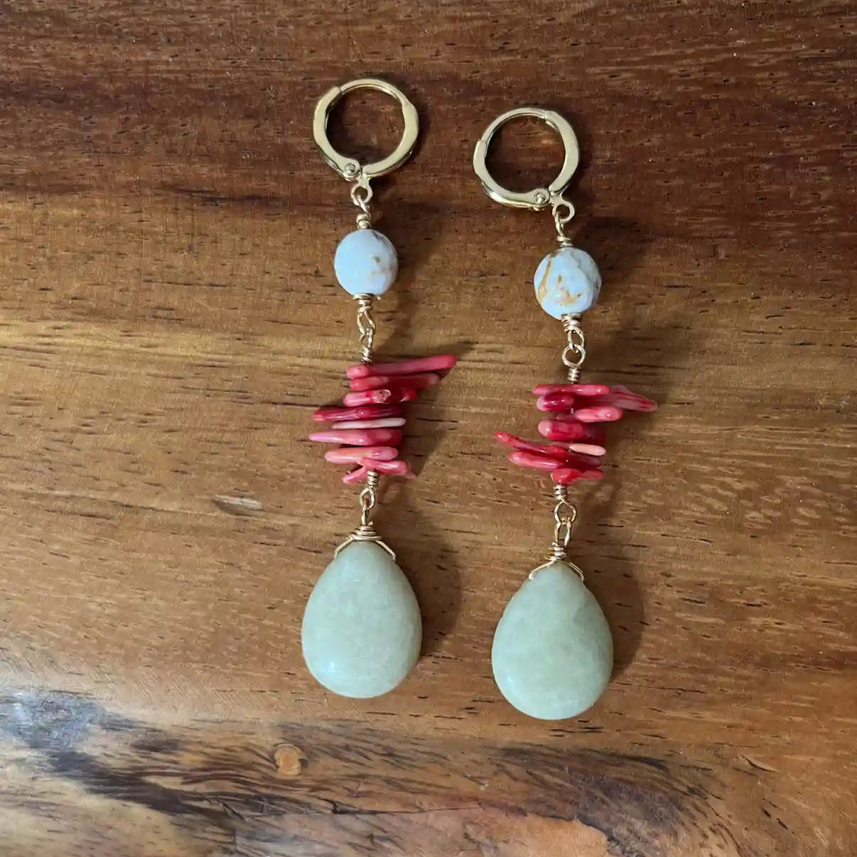 Aretes Azara hechos a mano en México