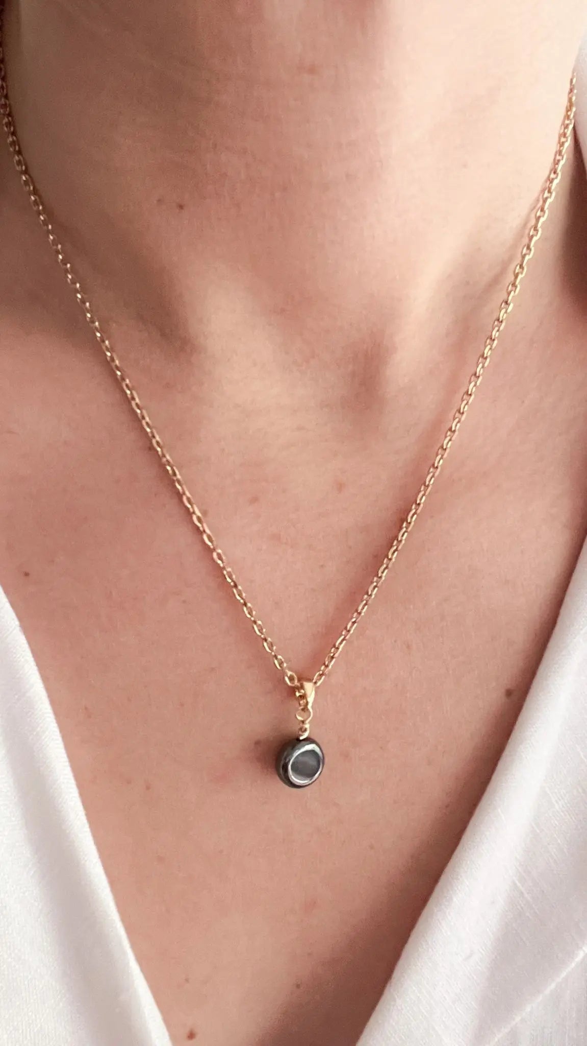 Collar Elvi hecho a mano con piedras naturales — URi Atelier