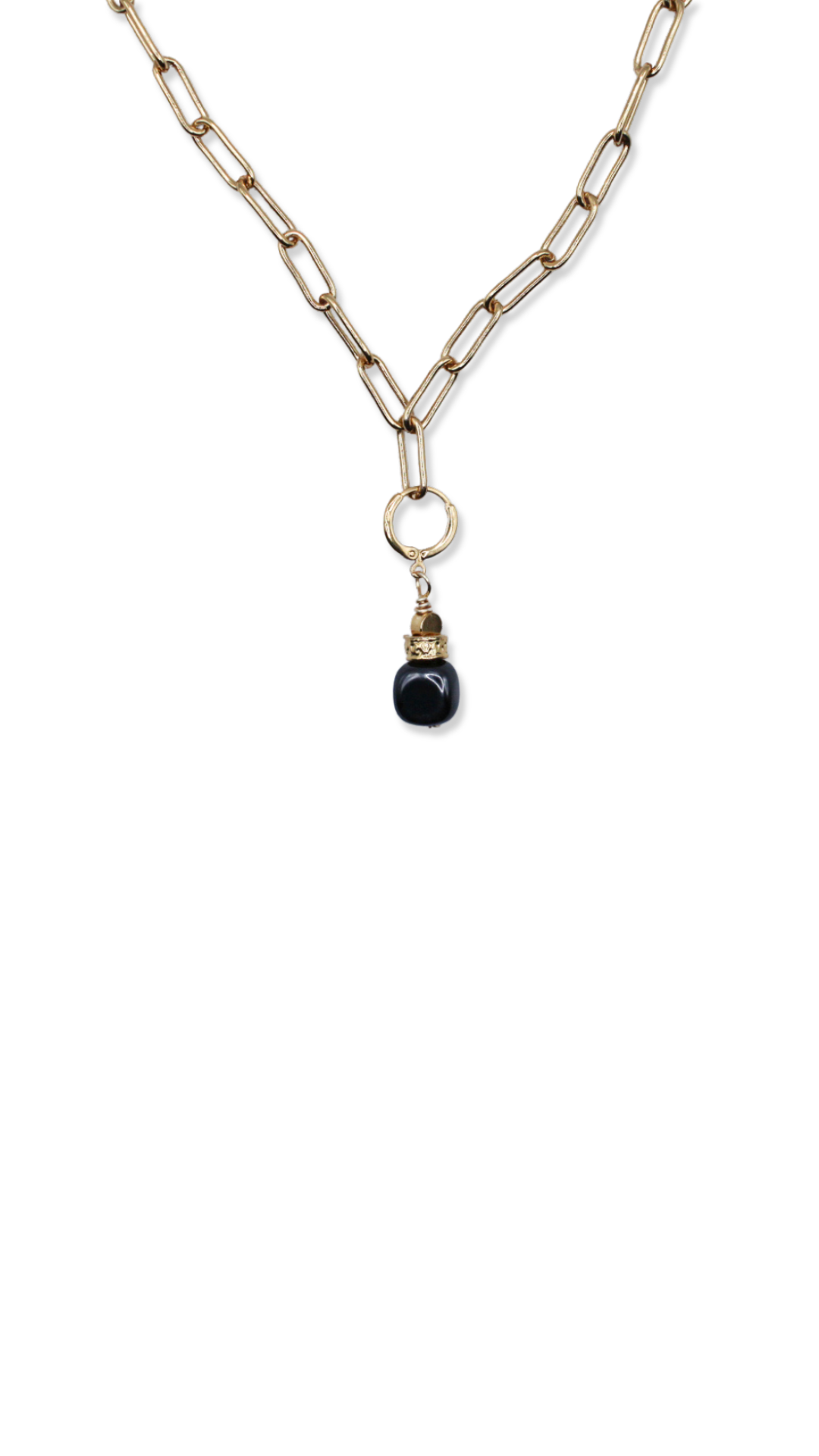 Collar moderno hecho a mano