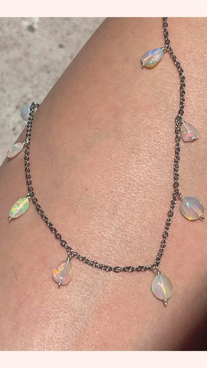 Collar Naia con ópalos piedras naturales joyería artesanal — URi Atelier