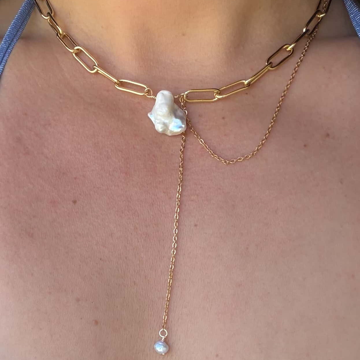 Collar Syna hecho en México con perlas blancas - URI