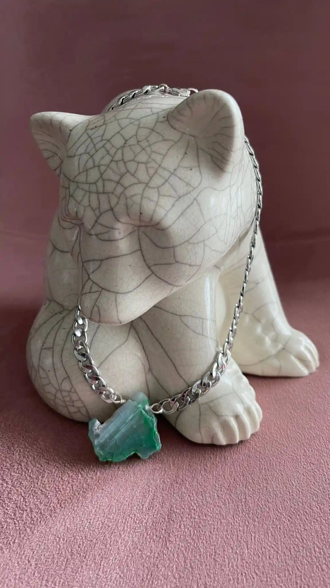 Collar Talai con ágata verde y rodio artesanal — URi Atelier