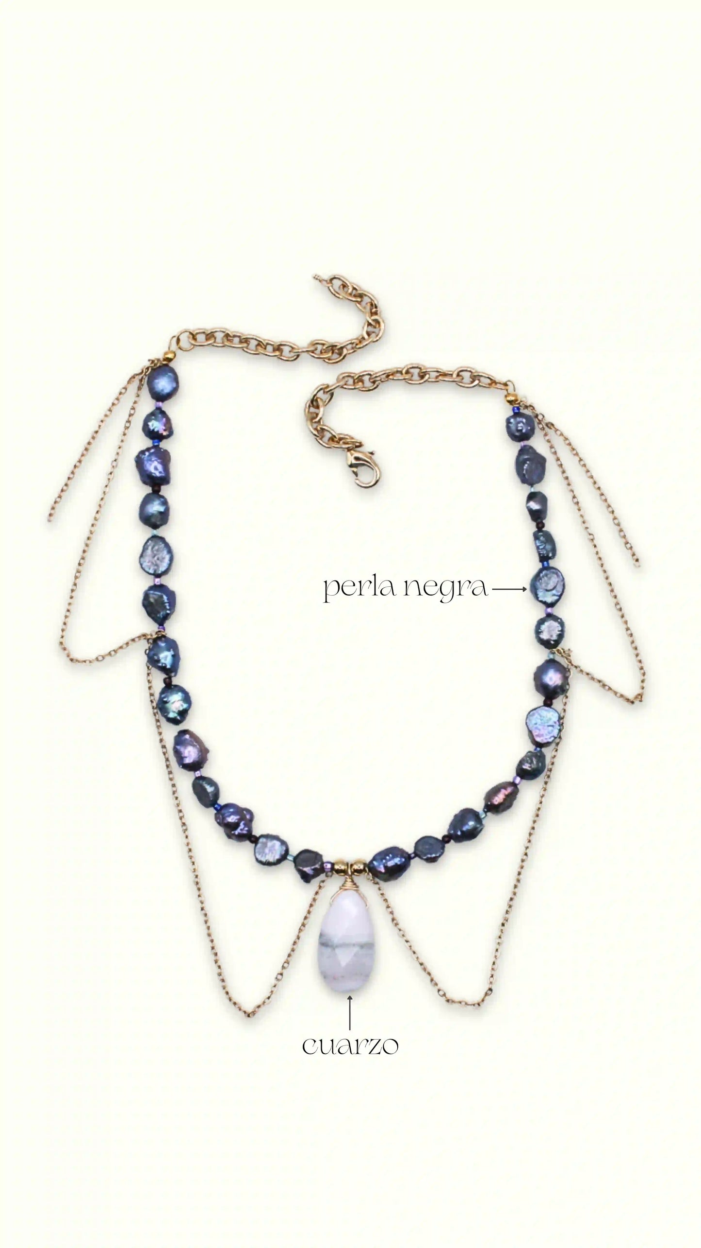 Collar Zaria con perla negra y cuarzo
