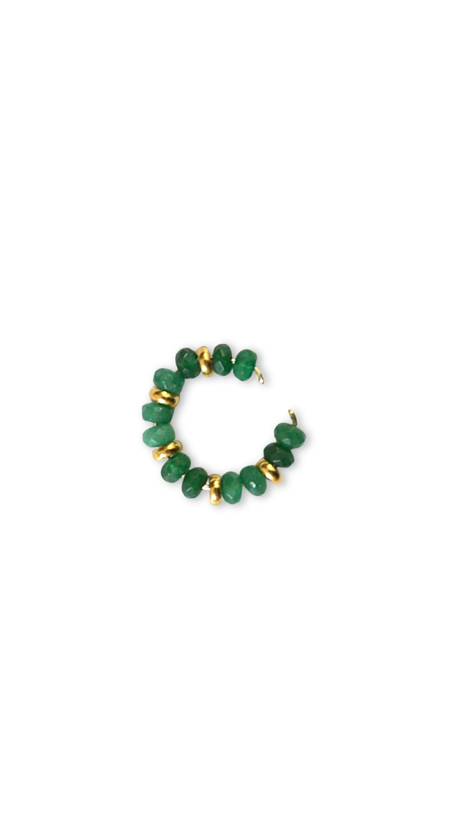 Earcuff Enso con jade natural hecho a mano — URi Atelier