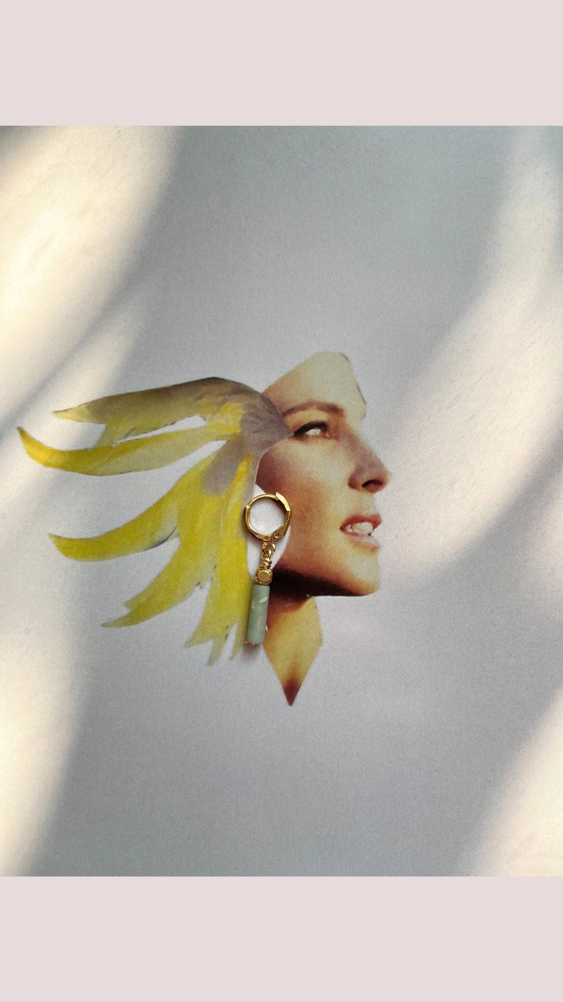 Huggie Aeris diseño artesanal mexicano con piedras naturales colgantes