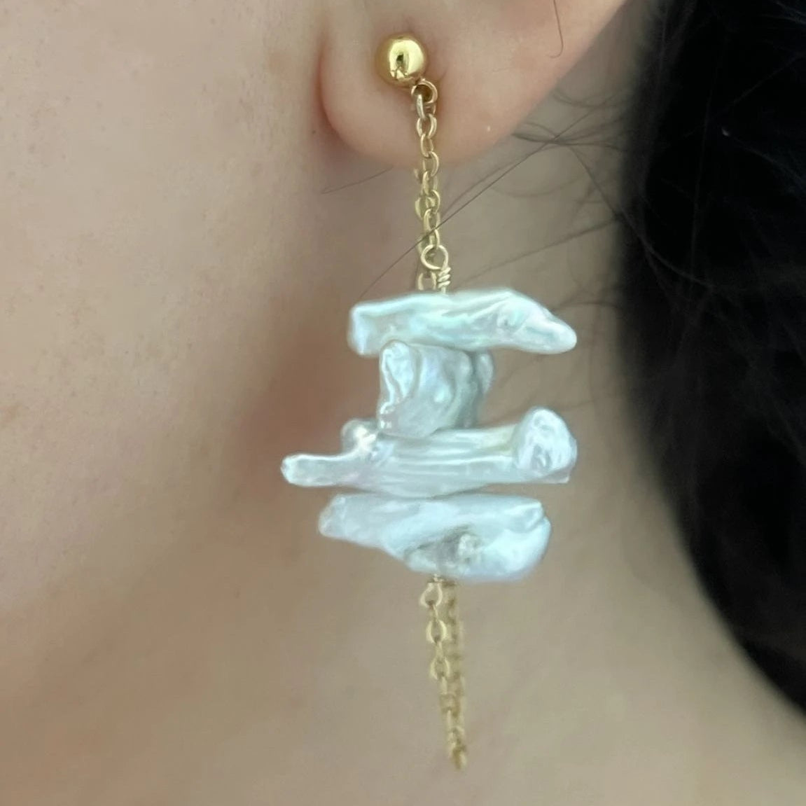 Aretes largos Artemisa chapa de oro