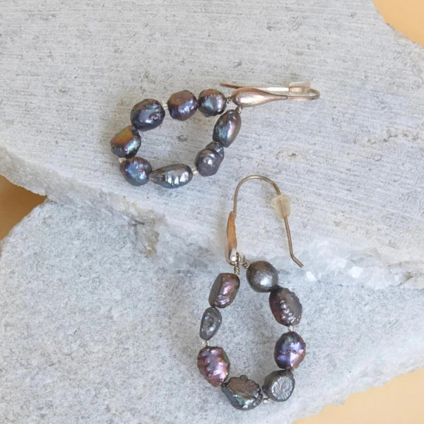 Aretes Rhea